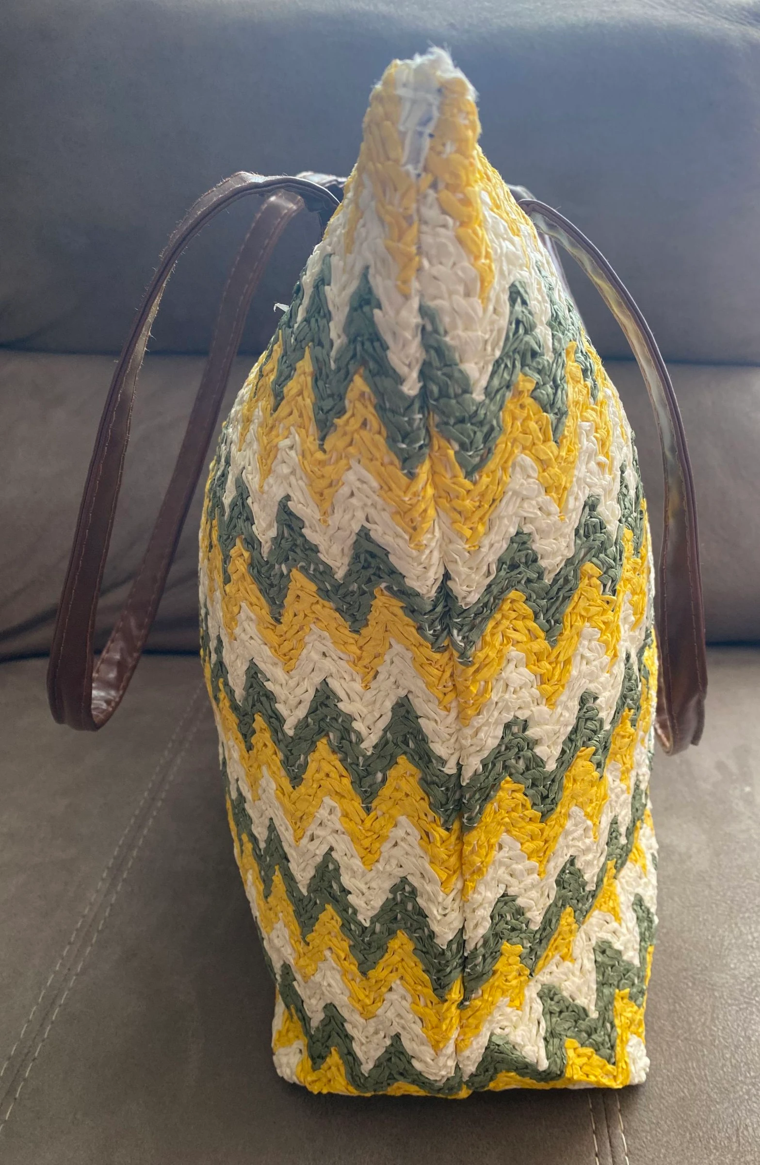Grote schouder tas van veelkleurige raffia – photo 3